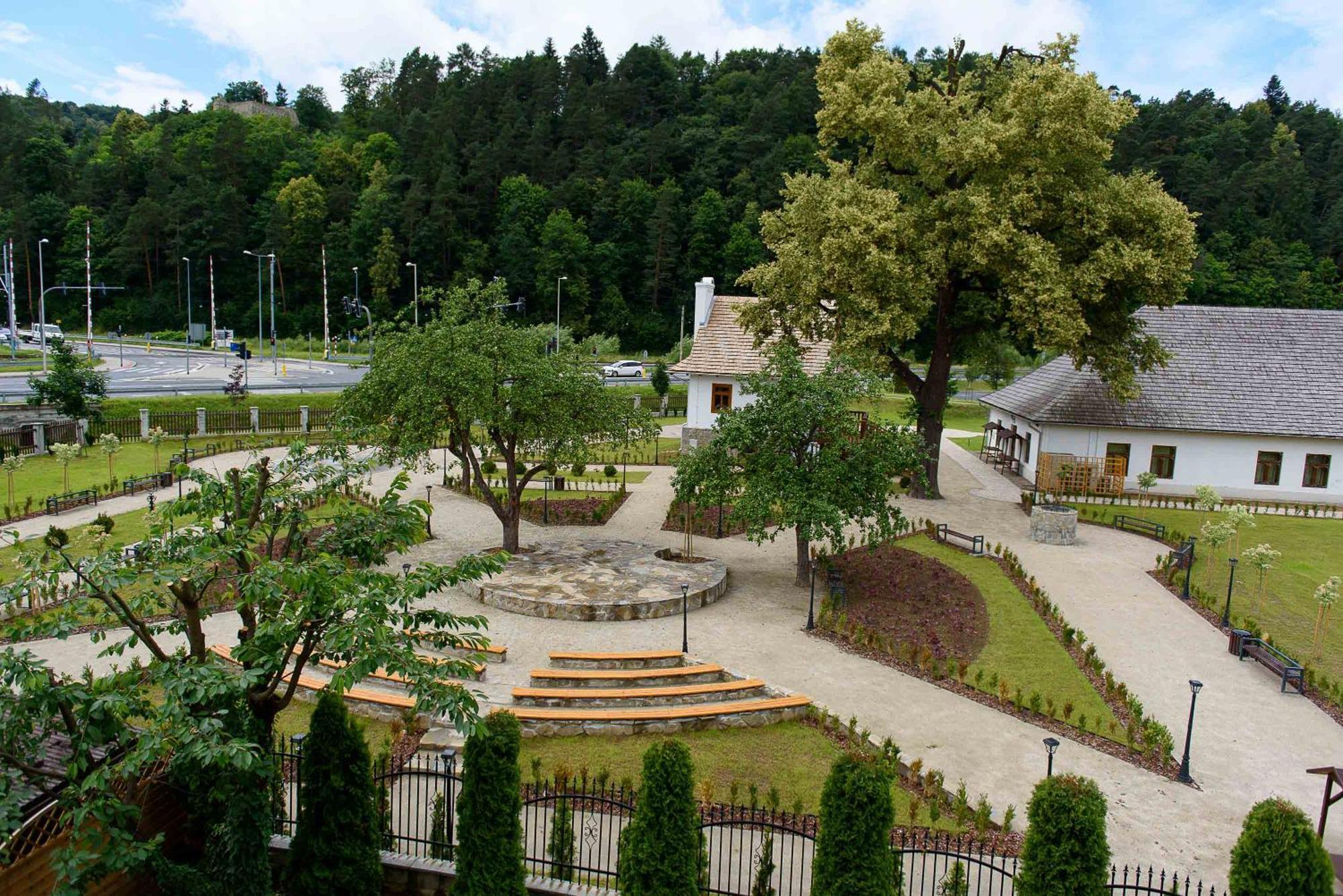 Villa Turris Apartamenty Przy Muszynskim Zamku Muszyna Extérieur photo